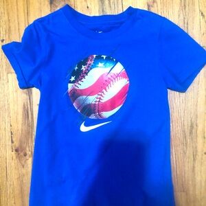 Nike t-shirt 6/small